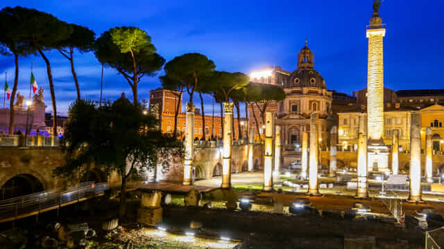Apertura straordinaria: i Fori  imperiali di sera sabato 12/7 ore 20:30