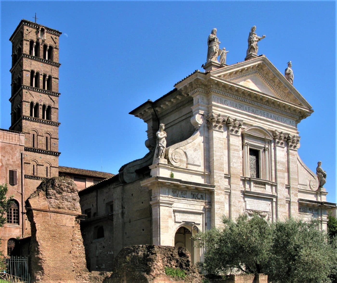 La Basilica  di Santa Francesca Romana al Foro Romano 7/12 ore 15:30