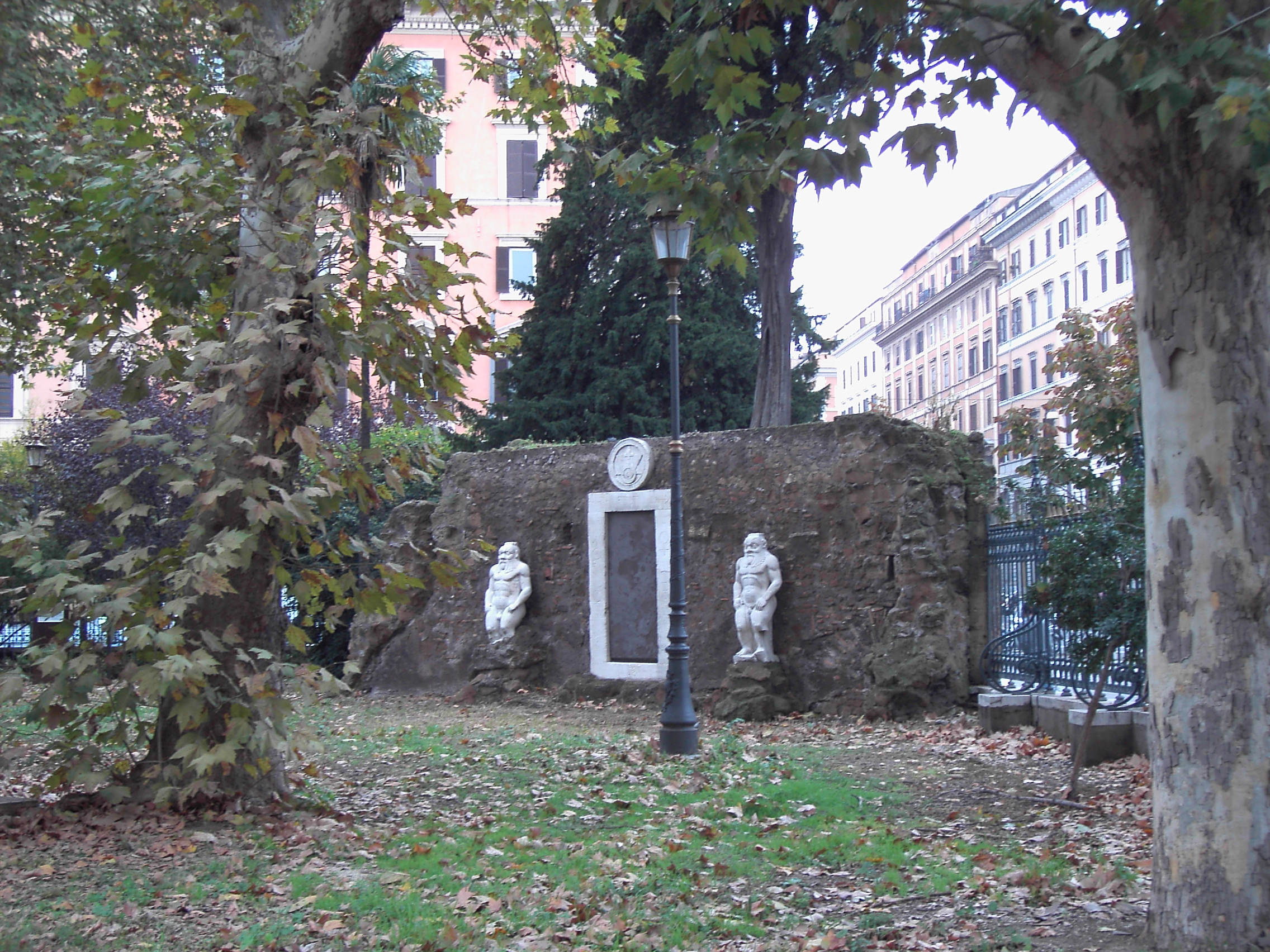 Roma esoterica e misteriosa  sabato 30/10 ore 15:30- Passeggiata 