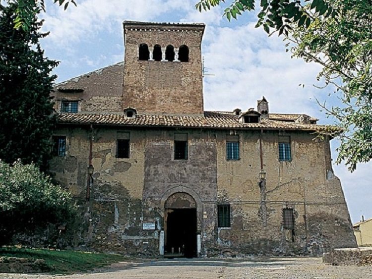 Il complesso monastico dei Santi Quattro Coronati 17/9 ore 16